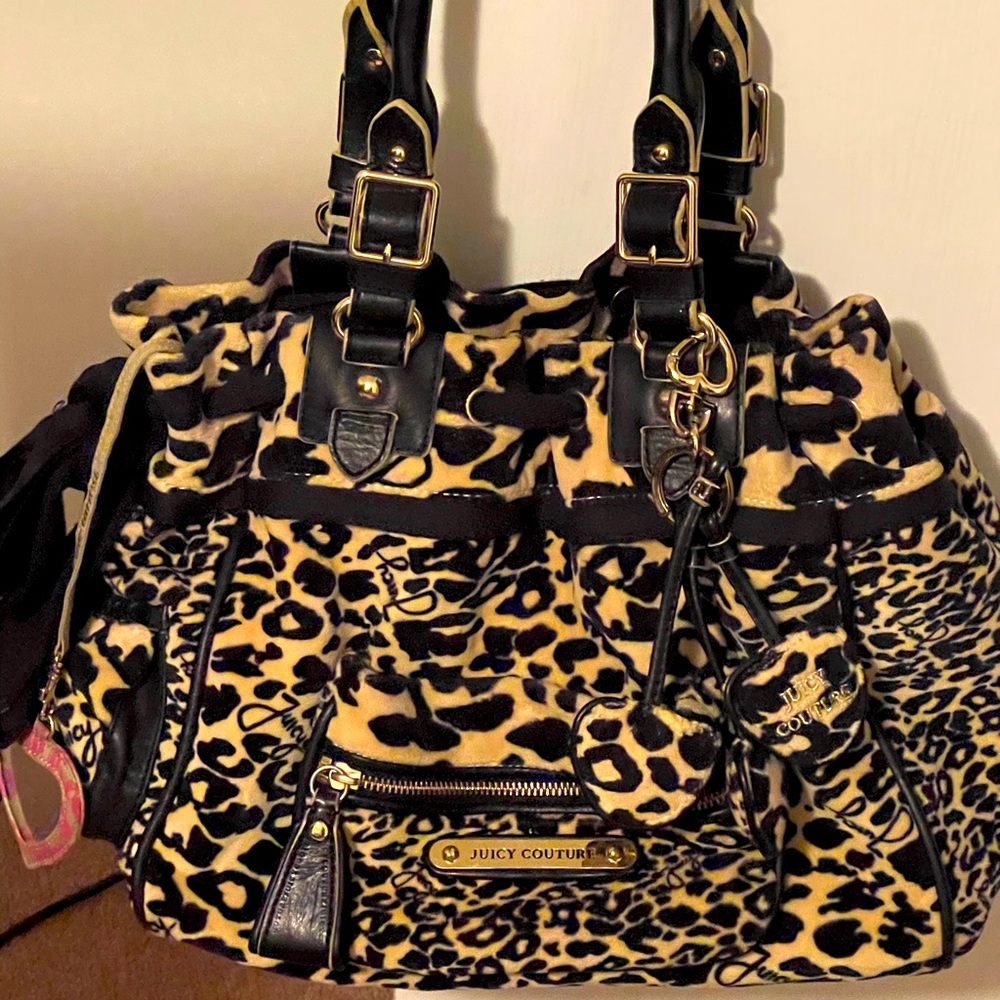 Juicy Couture Leopard Velour Daydreamer
